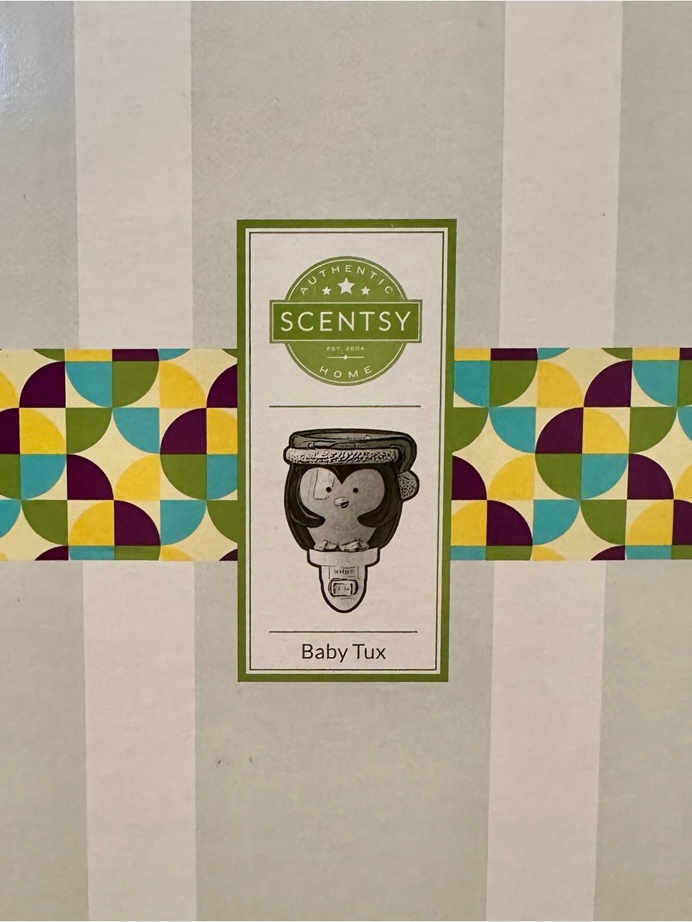 Scentsy Plug-In Mini Warmer - Baby Tux